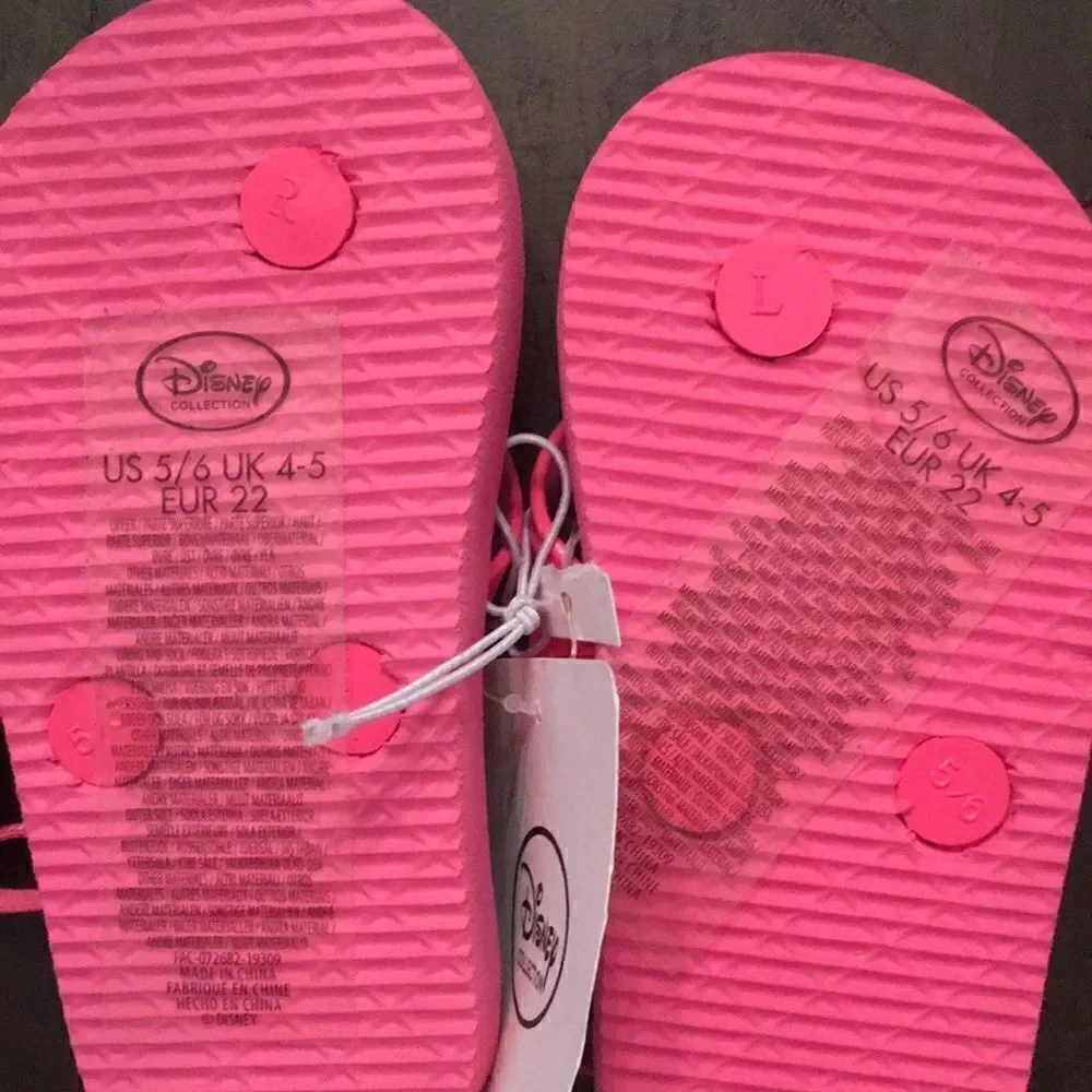 New Disney Minnie Mouse sandals